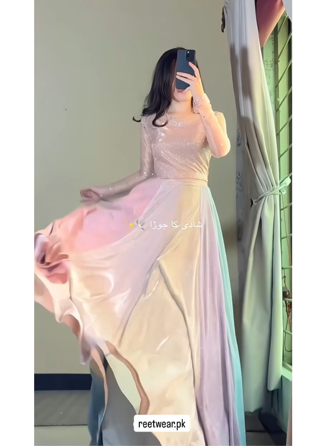 lookbook image shop_this_look_AVdw3f