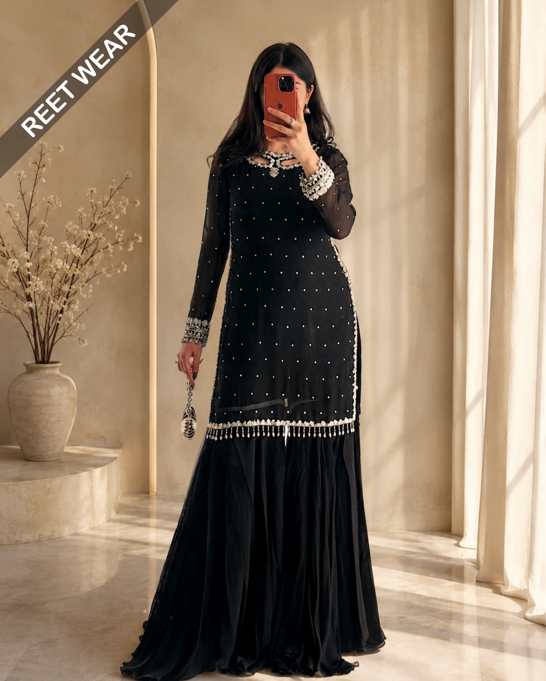 BANEEN BLACK