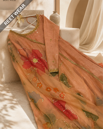 BLUSH PINK