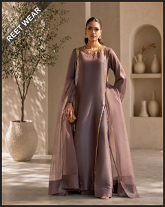 MAUVE BROWN