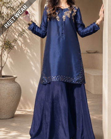 NAVY BLUE