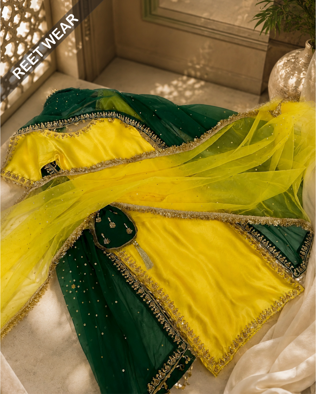 YELLOW GREEN